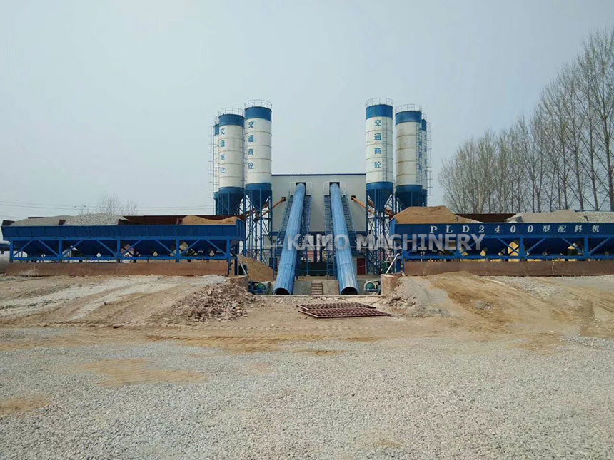 Trạm trộn bê tông HZS90